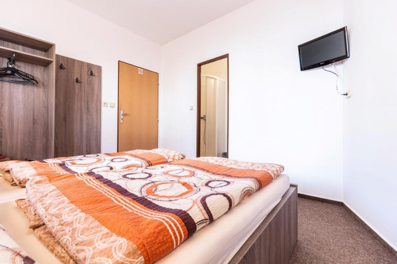 Penzion San Marco - Pod Budama Hotell Mutěnice Exteriör bild